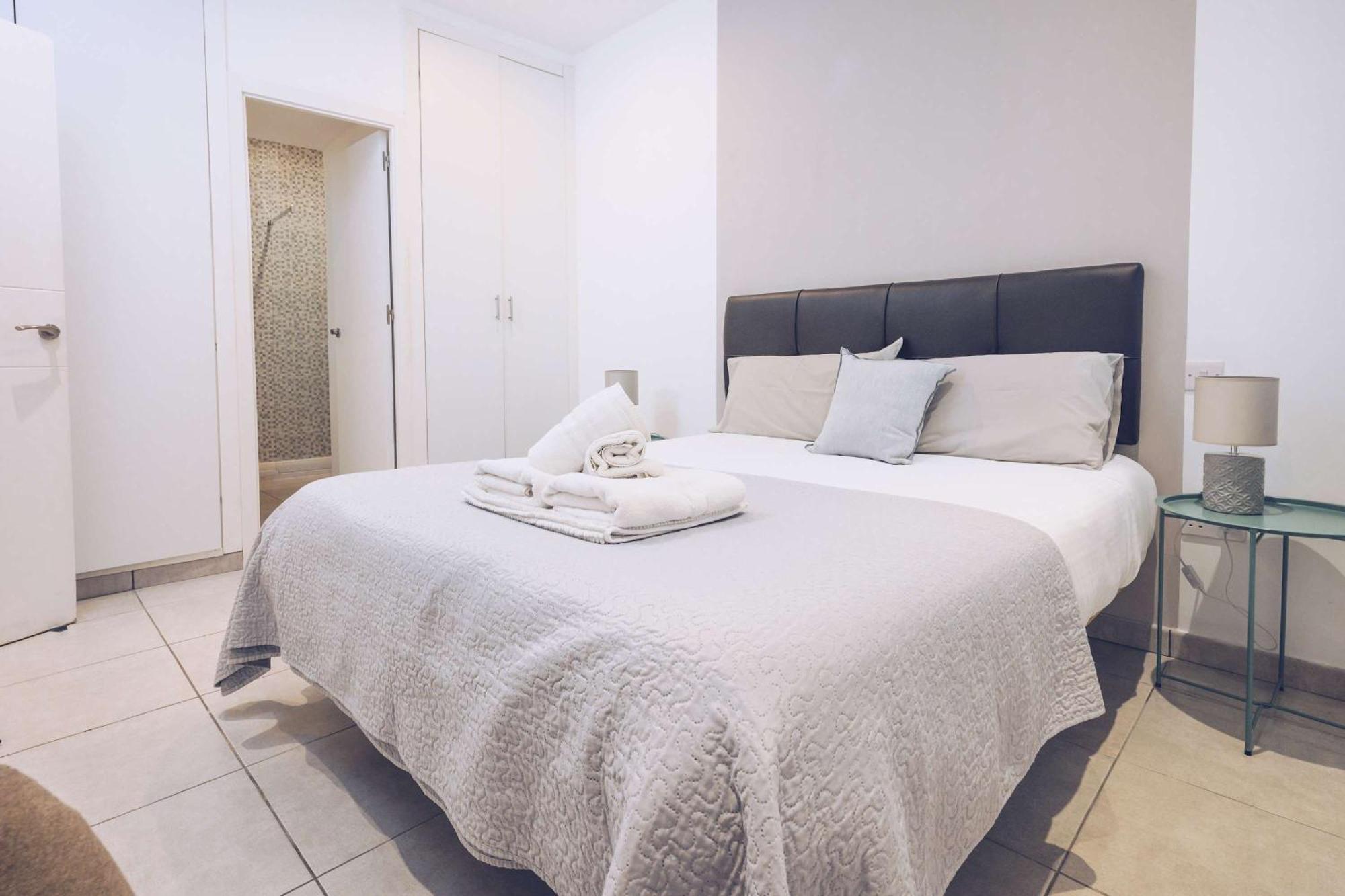 2Br In The Zoko Contemporary And Convenient Apartment Gibraltar Luaran gambar